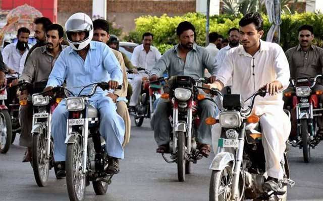 ہیلمٹ کی خلاف ورزی پر ایس پی ٹریفک پولیس کا اہم فیصلہ