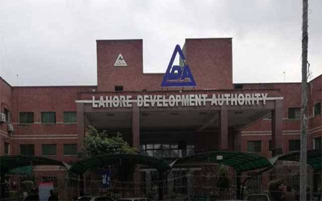 ایل ڈی اے میں بڑی اکھاڑ پچھاڑ، 123 افسر تبدیل 