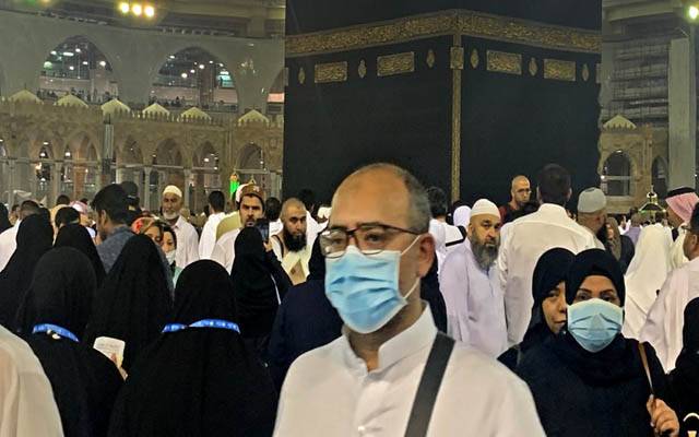 کورونا وائرس مذہبی فریضے کی ادائیگی میں رکاوٹ بن گیا