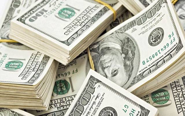 ڈالر کی قیمت کو پر لگ گئے