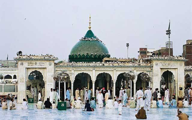 کرونا کا خدشہ ، تمام مزارات بھی تین ہفتے کے لئے بند 