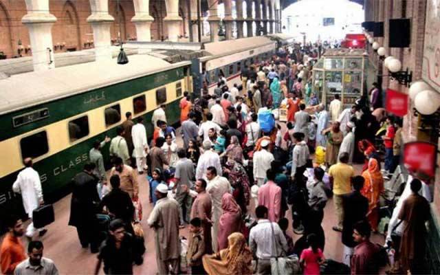 کورونا کا خطرہ، ریلوے حکام کا مزید  ٹرینیں بند کرنیکا اعلان