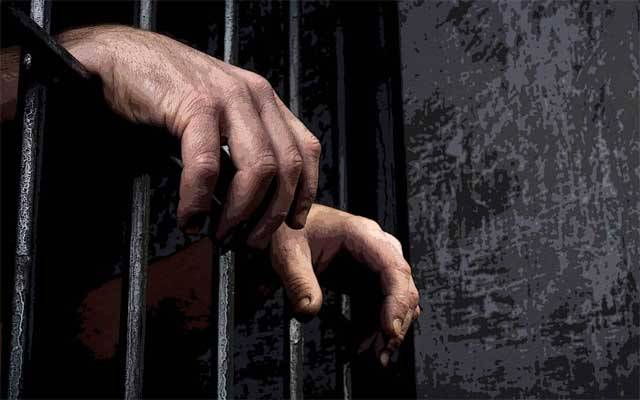 400 قیدیوں کے کرونا ٹیسٹ کرانے کی تجویر