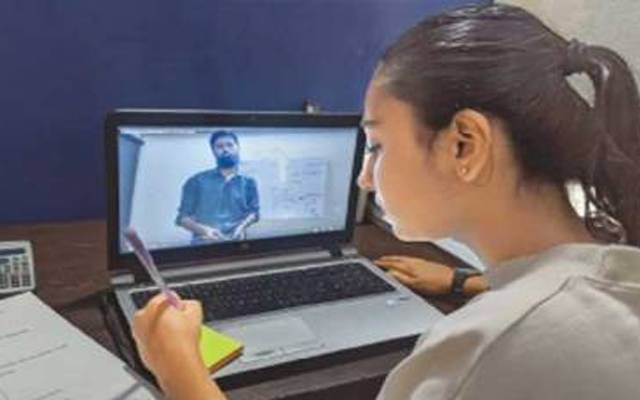ورچوئل یونیورسٹی کا سرکاری یونیورسٹیوں کو آن لائن ایجوکیشن سسٹم مفت دینے کا فیصلہ