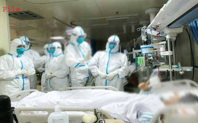 کورونا وارڈز میں کام کرنیوالے ڈاکٹروں کو 1 ماہ کی اضافی تنخواہ دینے کا اعلان