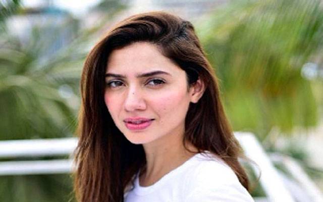 ماہرہ خان نے مداحوں کو اہم مشورہ دیدیا 