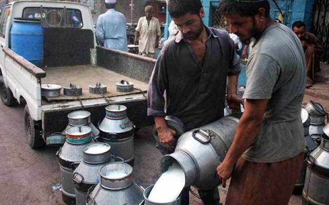 دکانوں کے اوقات کارمیں تبدیلی,دودھ فروشوں کیلئے مشکلات پیدا