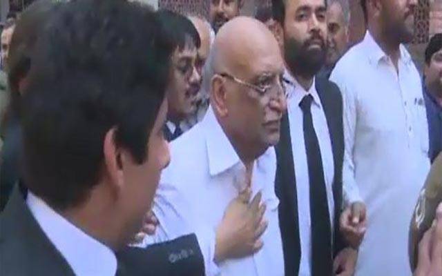 غیر قانونی بھرتیاں ،سابق وائس چانسلر پنجاب یونیورسٹی پر فرد جرم کیلئے دلائل طلب