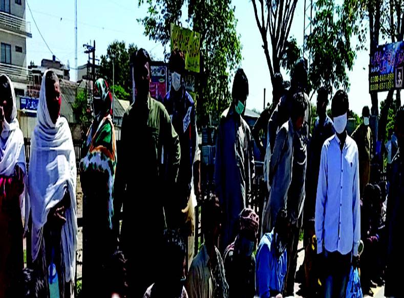  حکومتی امداد ملی نہ راشن، غریبوں کے گھروں میں فاقےشروع