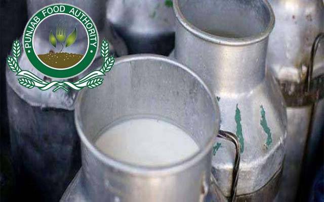 فوڈ اتھارٹی کی ملک شاپس اور دودھ بردار گاڑیوں کی چیکنگ