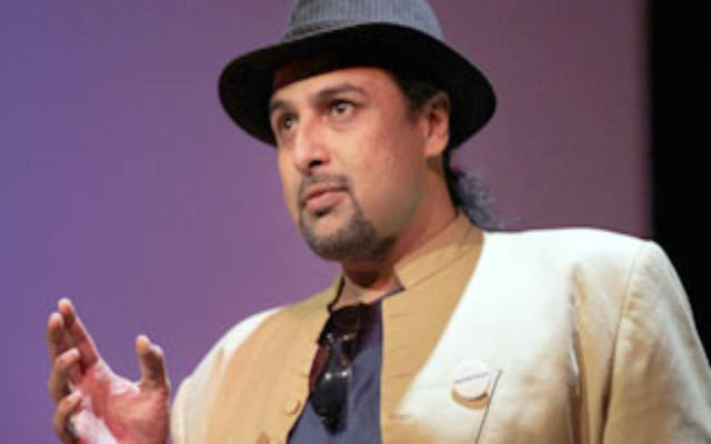 مشہور پاکستانی گلوکار کے نیویارک سےمتعلق خوفناک انکشافات