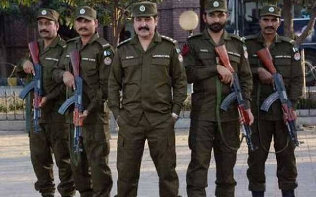 کورونا کے پیش نظر لاک ڈاؤن میں توسیع، پولیس اقدامات مزید سخت