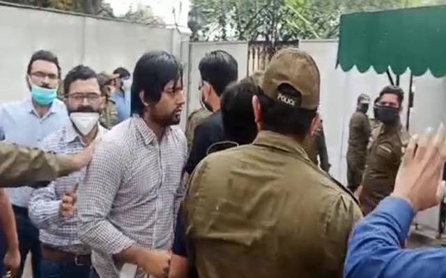 گرینڈ ہیلتھ الائنس کی بھوک ہڑتال جاری، ڈاکٹر یاسمین راشد پر شدید تنقید