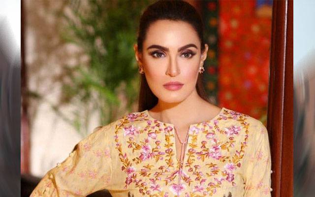 نادیہ حسین خانہ کعبہ کو خالی دیکھ اشکبار ہوگئیں