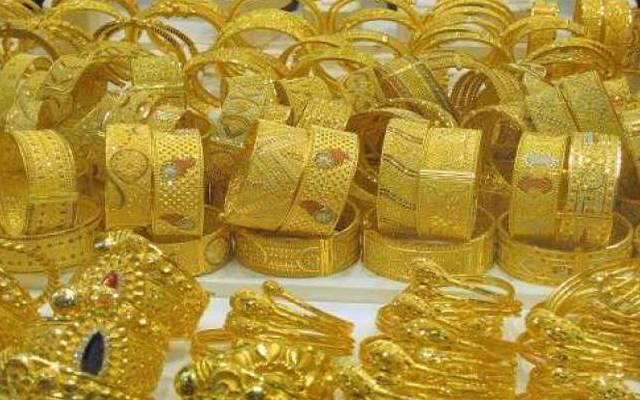 سونے کی بڑھتی قیمتوں میں اچانک کمی