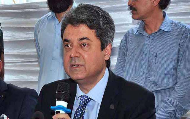 وفاقی وزیر بیرسٹر فروغ نسیم مستعفی ہوگئے