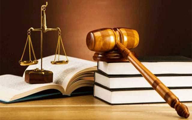 صرف 35 نمبر لیں اور وکیل بنیں