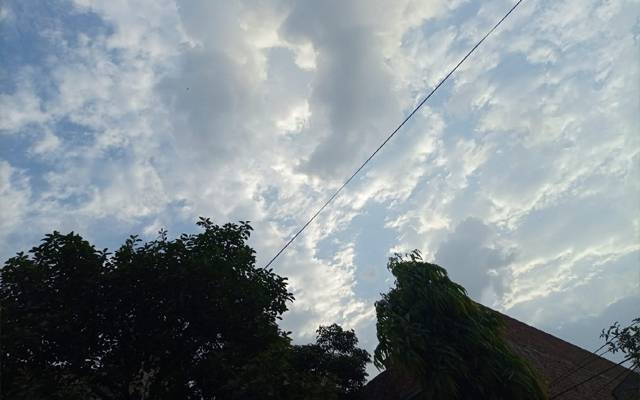 محکمہ موسمیات نے گرچ چمک کے ساتھ بارش کی نوید سنا دی