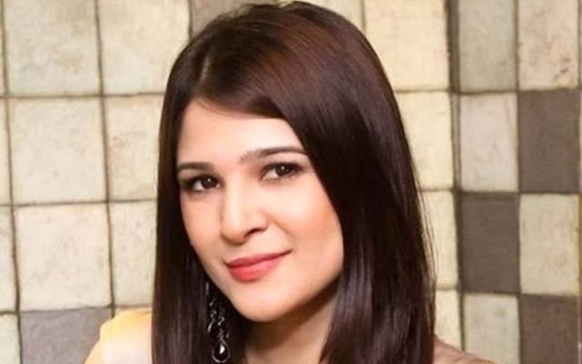  اداکارہ عائشہ عمر کی ایسی تصویریں وائرل کہ مداح پھٹ پڑے