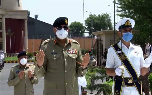 آرمی چیف کا پاکستان نیوی وار کالج لاہور کا دورہ