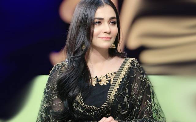 اپنی دماغی صحت کے بارے میں سنجیدگی سے سوچیں:عمائمہ ملک