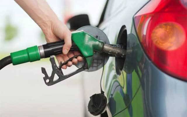 حکومت کا پٹرولیم مصنوعات کی قیمتوں میں اضافے کا فیصلہ