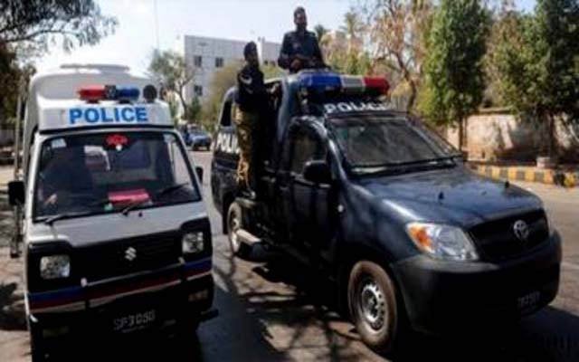 پاکستان سٹاک ایکسچینج پر دہشتگردوں کا حملہ