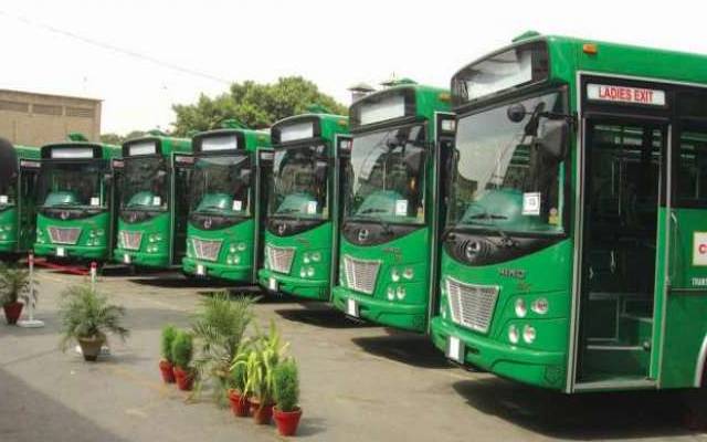 پبلک ٹرانسپورٹ کی کمی پوری کرنے کیلئے نئی بسیں خریدنے کا فیصلہ