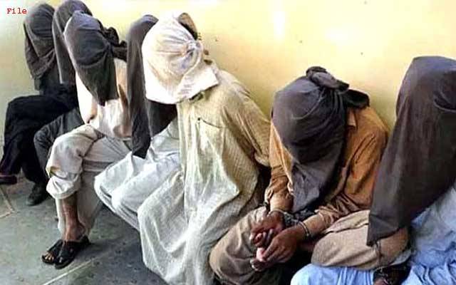 اینٹی کرپشن ٹیم کا اشتہاریوں کیخلاف کریک ڈاؤن