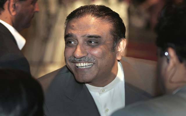 سابق صدر آصف زرداری فرد جرم لگنے سے بچ گئے