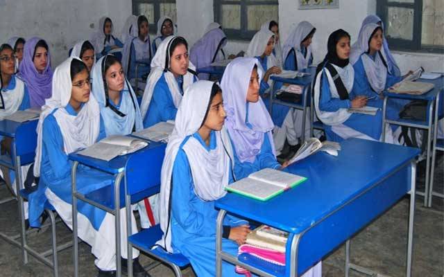  سکولز کھولنے کیلئے ایس او پیز تیار 