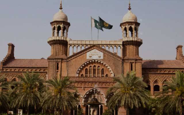 پائلٹس کے لائسنس منسوخی کا اقدام ہائیکورٹ میں چیلنج
