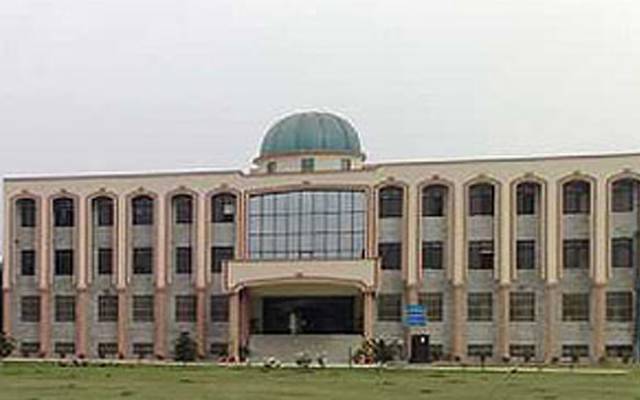 نمل یونیورسٹی کے ریکٹر عارف بٹ کی اہم عہدوں پر تقرریاں