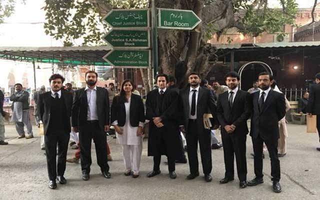 لاء کالجز میں داخلہ لینے والے طلبا کیلئے بڑی خبر