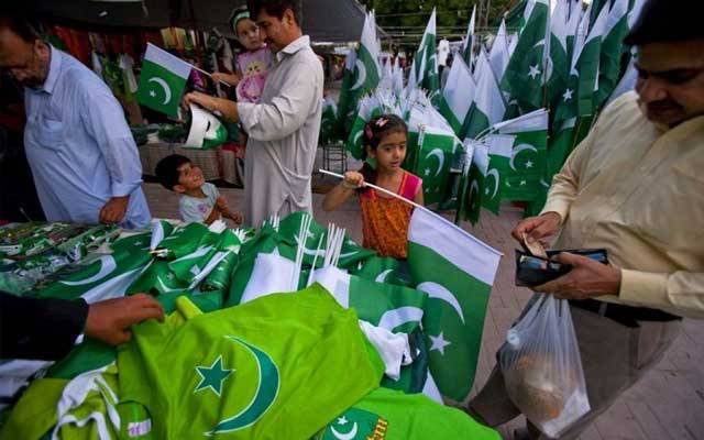 جشن آزادی کی بھرپور تیاریاں، سٹالز سج گئے