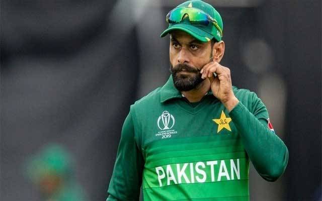 محمد حفیظ ایک بار پھر بڑی مشکل میں پھنس گئے