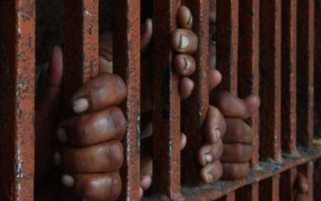 قیدیوں کی ملاقاتوں پر پابندی