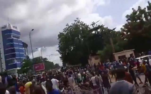فوج نے اقتدار پر قبضہ کرلیا،صدر گرفتار،پارلیمنٹ تحلیل