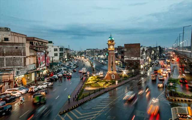 کروڑوں روپے کی لاگت سے تعمیر کلاک ٹاور کا گھڑیال خاموش