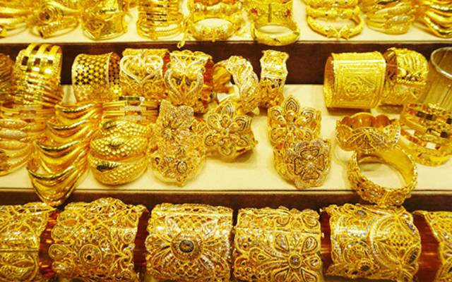 سونے کی فی تولہ قیمت میں اچانک بڑی کمی