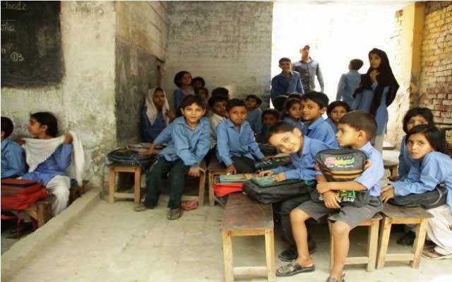 پنجاب بھر کے خستہ حال سرکاری سکولوں کی سُنی گئی