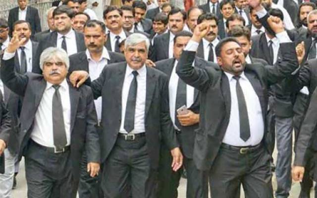 وکلاء کیلئے سنہری موقع حاصل کرنے میں صرف ایک روز باقی رہ گیا