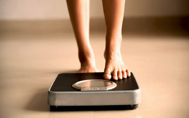 صرف تین ماہ میں ناقابل یقین حد تک وزن کم کرنیوالی خاتون 