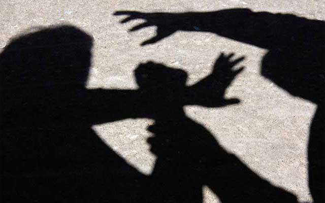  جنسی زیادتی کے مجرموں کو نامرد بنانے کیلئے قانون لانے کا فیصلہ 