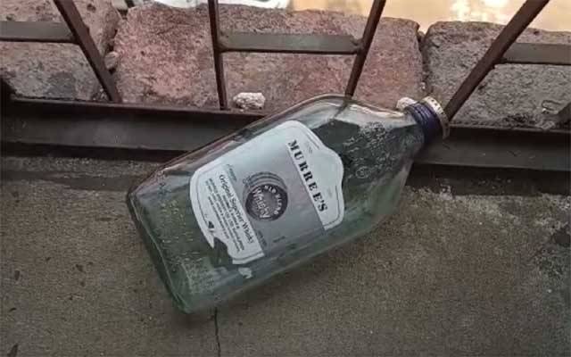 ریلوے ہیڈکوارٹرز سے شراب کی خالی بوتلیں برآمد