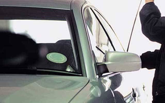 چوروں نے ایس ایچ او کو بھی نہ بخشا، گھر کی دہلیز سے گاڑی غائب