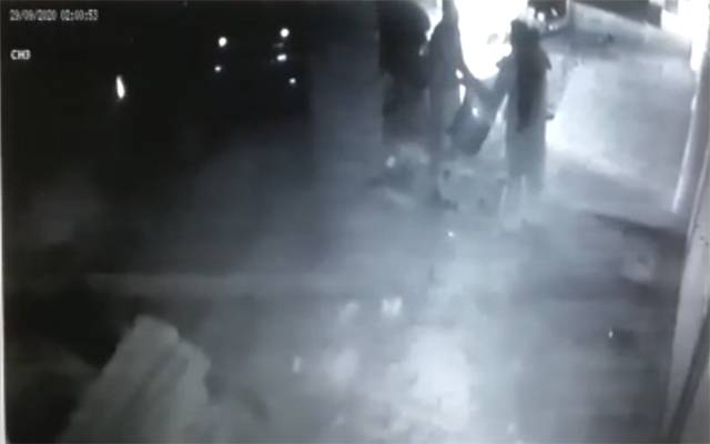 گھر کی دہلیز پر خاتون لٹ گئی 