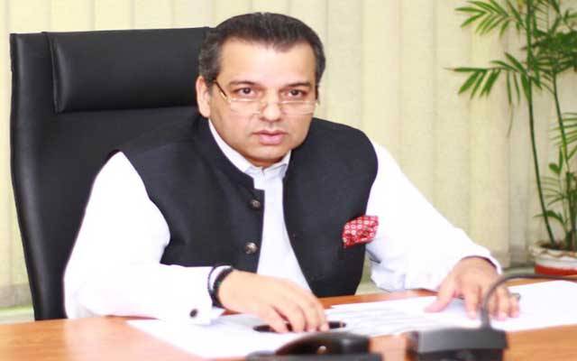وزیرتعلیم پنجاب نے 3 سی ای او ایجوکیشن معطل کردیئے