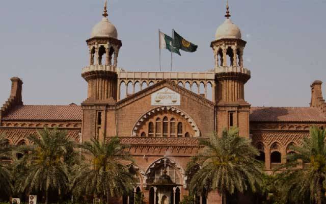 سوشل میڈیا پر نازیبا و توہین آمیز مواد، عدالت کا بڑا حکم آگیا