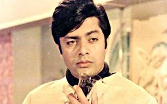 چاکلیٹی ہیرو وحید مراد کی آج 82 ویں سالگرہ